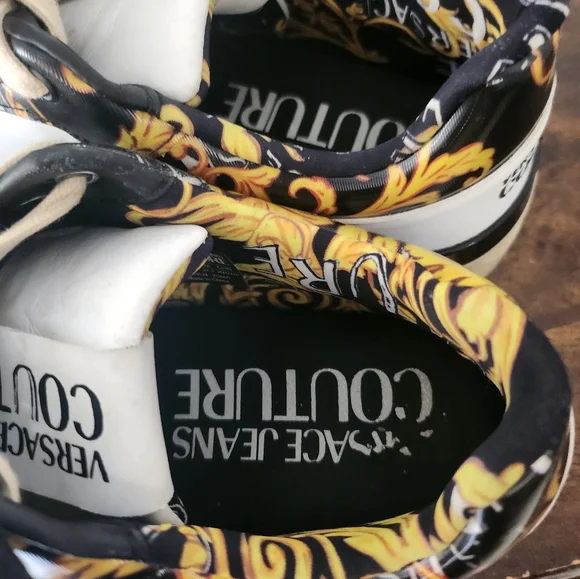 Versace Jeans Couture Baroque print Low-top Trainers size 8